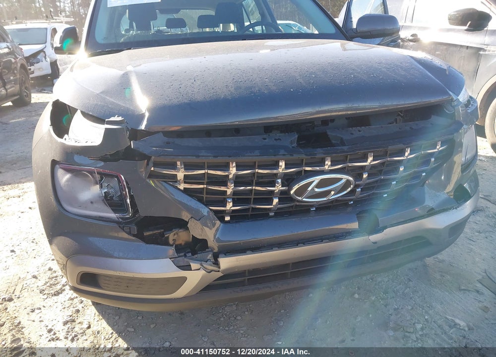 2024 HYUNDAI VENUE SEL VIN: KMHRC8A31RU285203