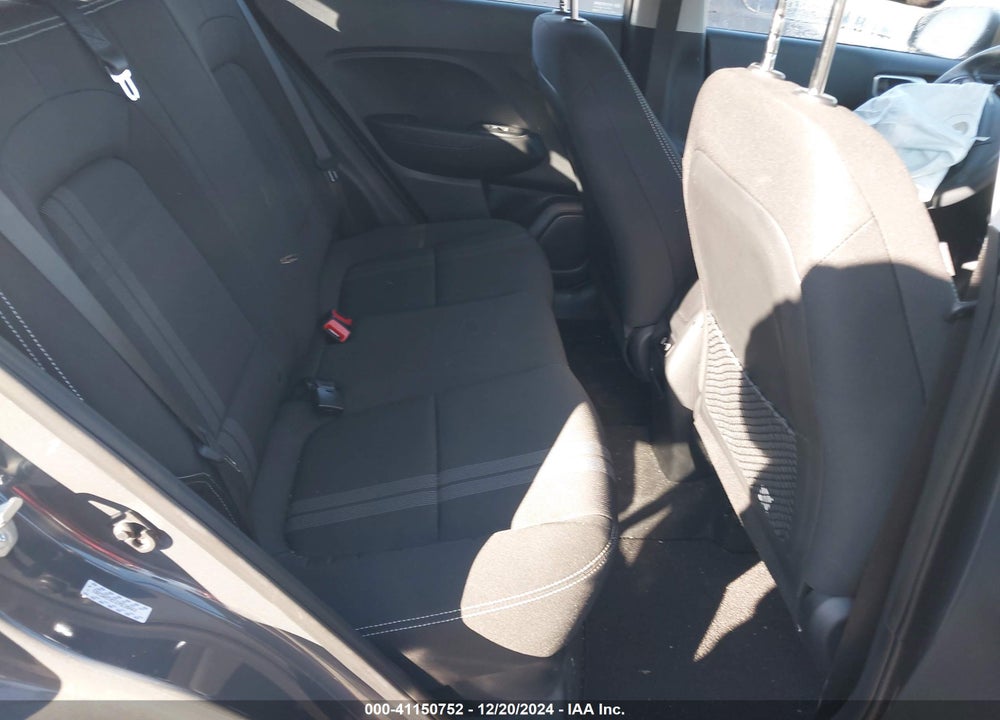 2024 HYUNDAI VENUE SEL VIN: KMHRC8A31RU285203