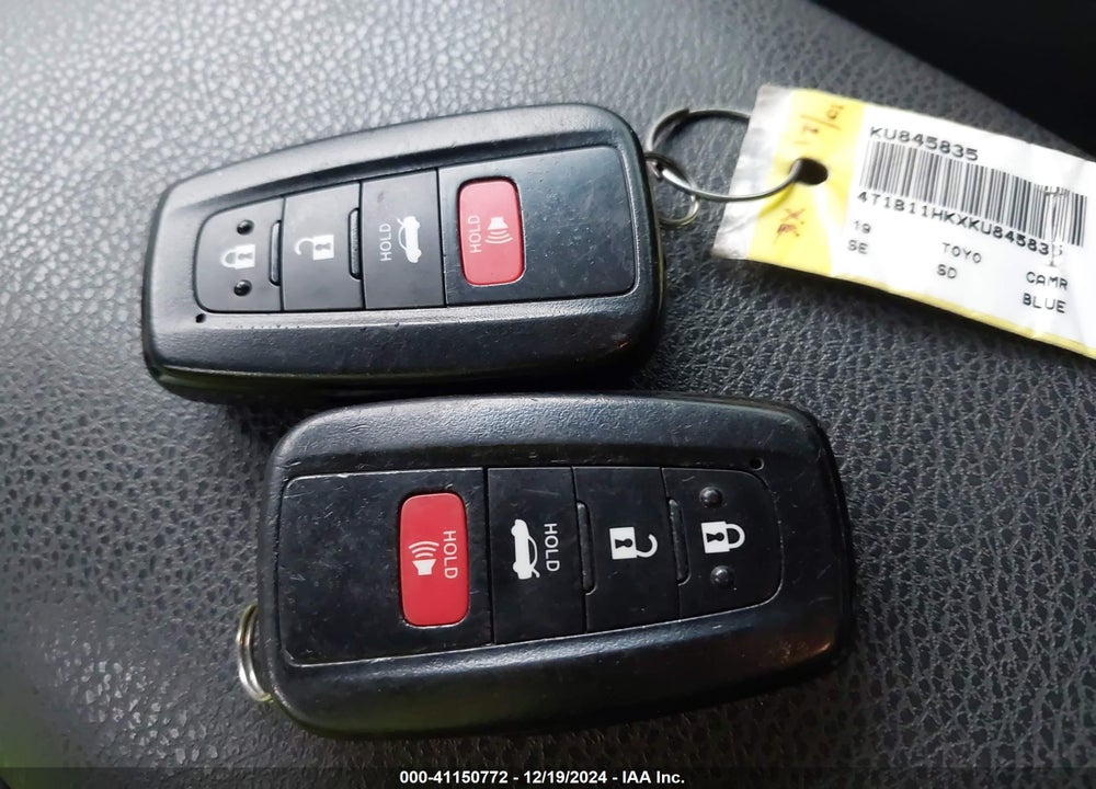 2019 TOYOTA CAMRY SE VIN: 4T1B11HKXKU845835