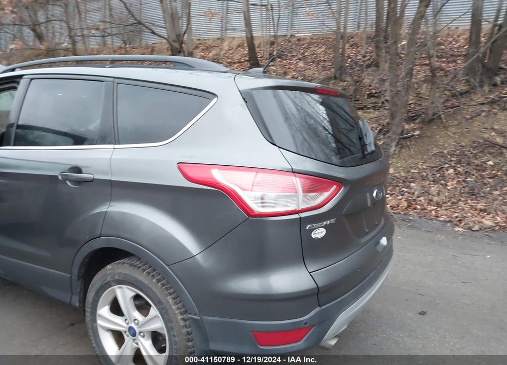 2015 FORD ESCAPE SE VIN: 1FMCU9G93FUA15938