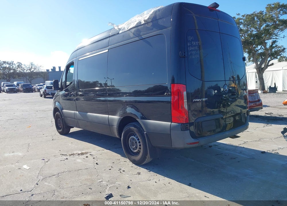 2019 MERCEDES-BENZ SPRINTER 1500 HIGH ROOF I4 VIN: WDZPE7ED9KT011035
