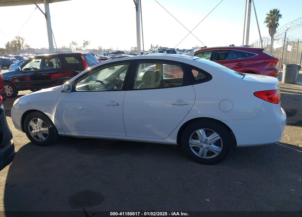 2010 HYUNDAI ELANTRA VIN: KMHDU4AD7AU073385