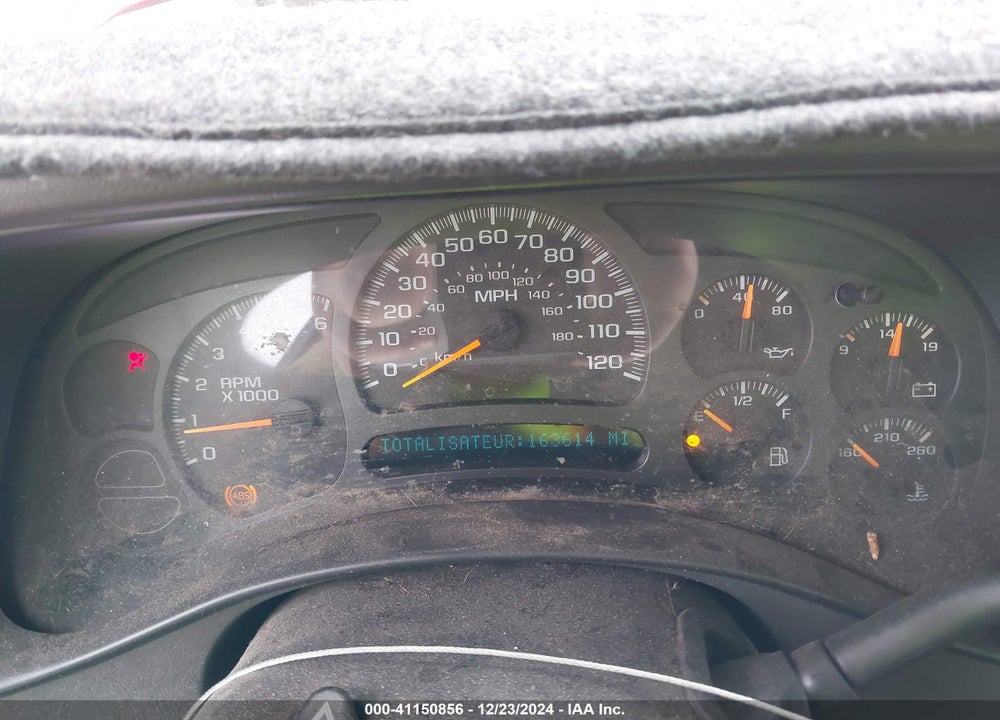2004 CHEVROLET SILVERADO 1500 LS VIN: 1GCEC14V24Z266212