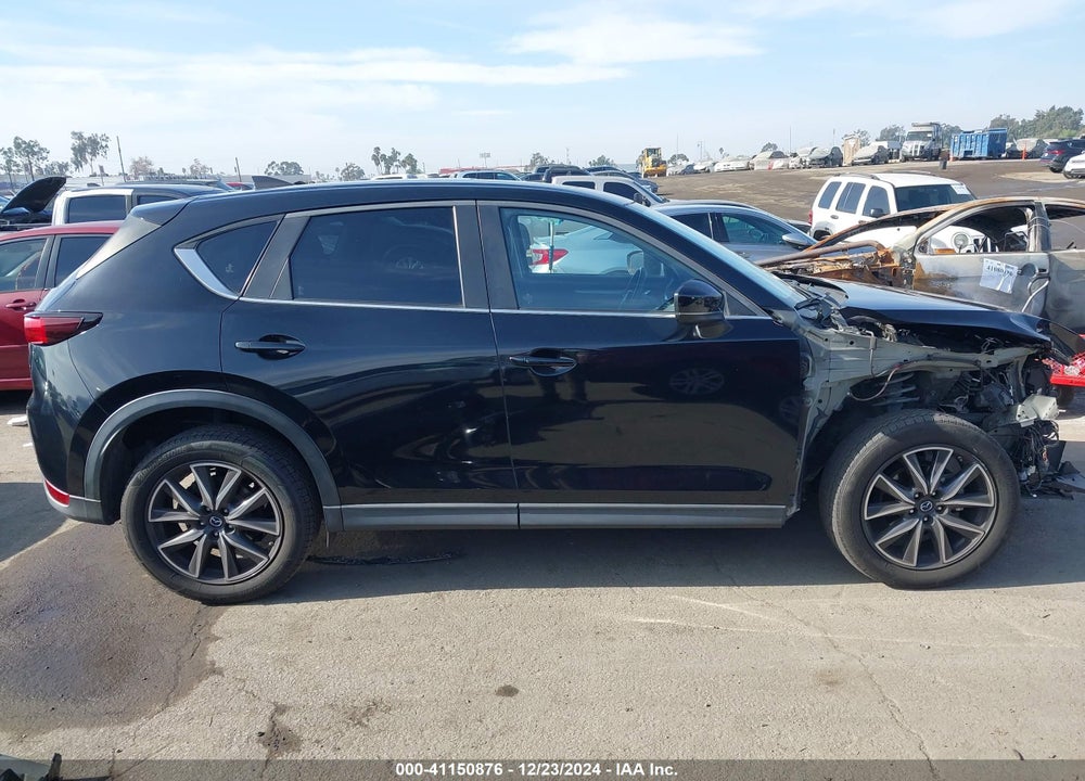 2018 MAZDA CX-5 TOURING VIN: JM3KFACMXJ0305977