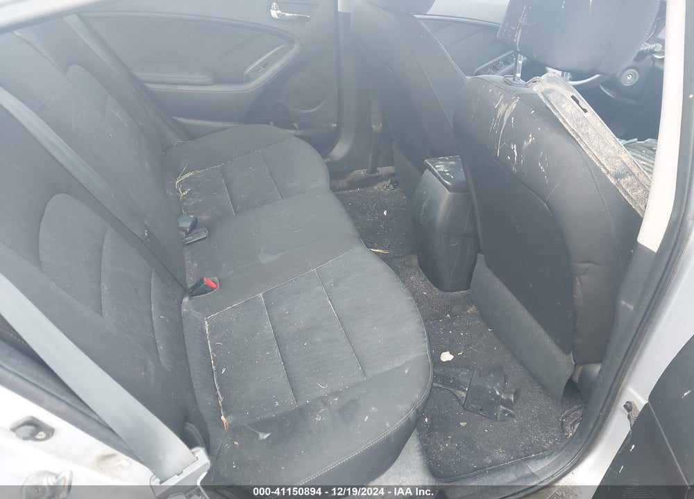 2016 KIA FORTE VIN: KNAFK4A61G5561834