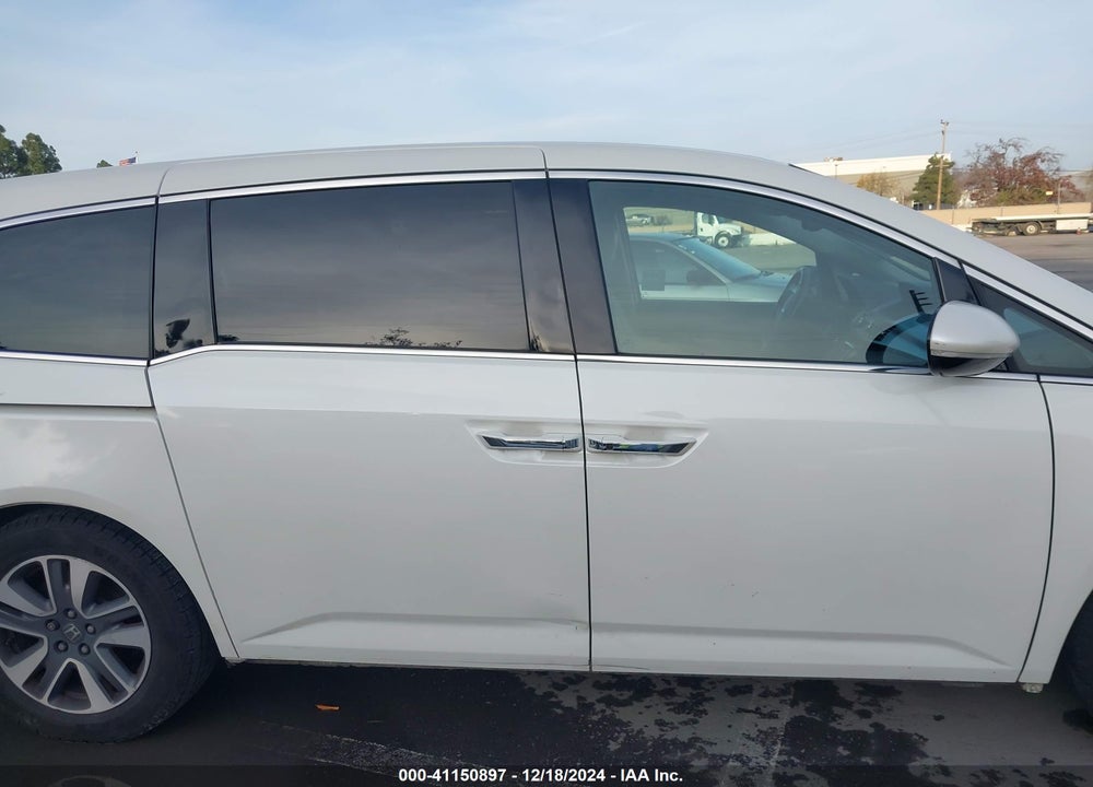 2016 HONDA ODYSSEY TOURING/TOURING ELITE VIN: 5FNRL5H95GB053173