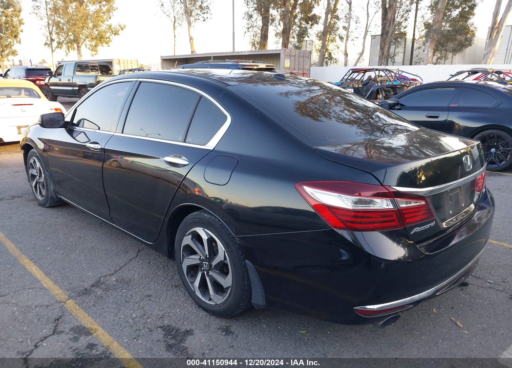 2017 HONDA ACCORD EX-L V6 VIN: 1HGCR3F86HA033433