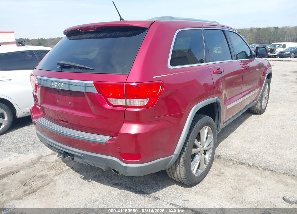 2013 JEEP GRAND CHEROKEE LAREDO VIN: 1C4RJEAT6DC564329