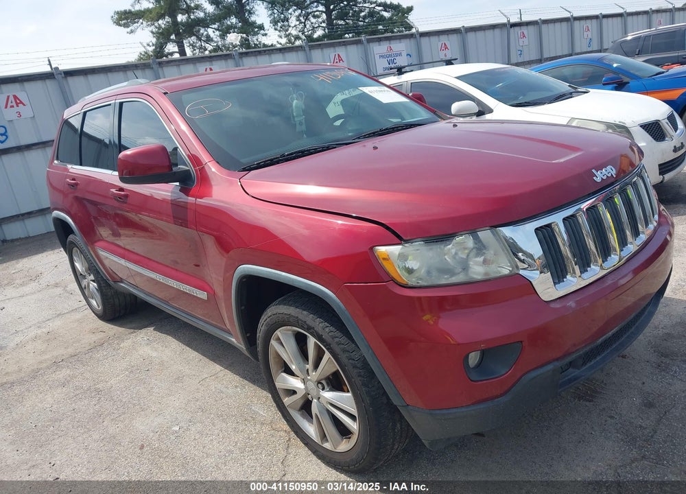 2013 JEEP GRAND CHEROKEE LAREDO VIN: 1C4RJEAT6DC564329