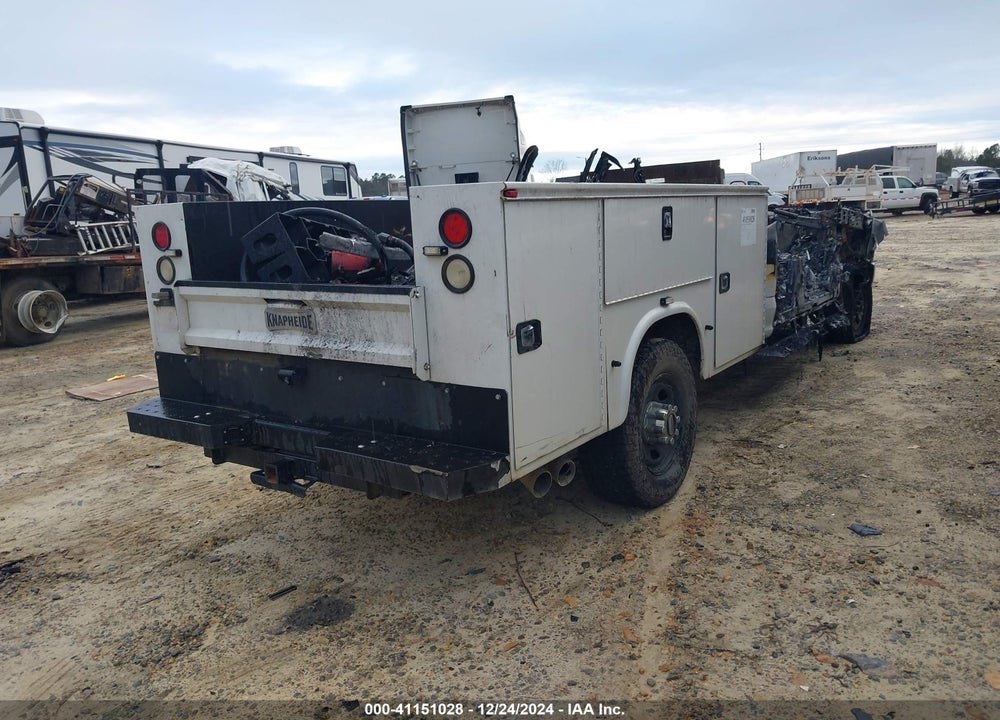 2018 FORD F-350 CHASSIS XL VIN: 1FD8W3FT0JEB69519