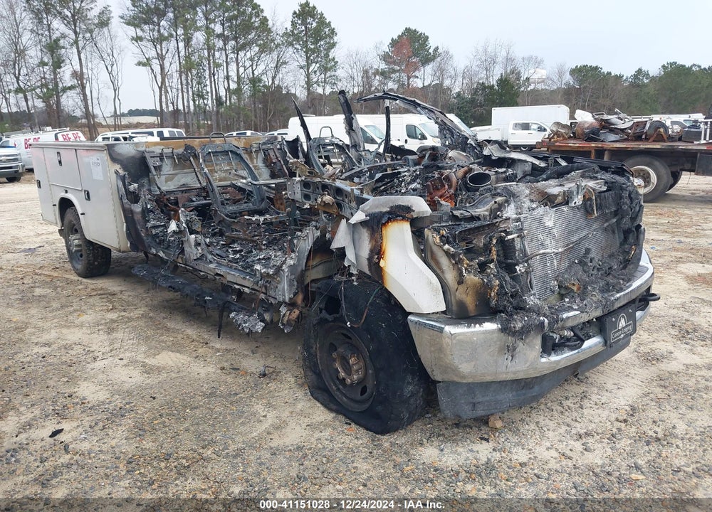 2018 FORD F-350 CHASSIS XL VIN: 1FD8W3FT0JEB69519
