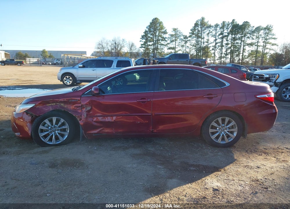 2015 TOYOTA CAMRY HYBRID XLE VIN: 4T1BD1FK3FU154629