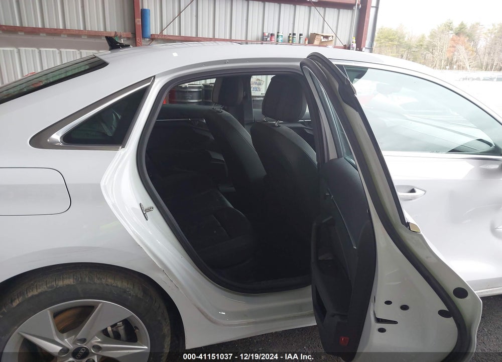 2023 AUDI A3 PREMIUM 40 TFSI FRONT-WHEEL DRIVE S TRONIC VIN: WAUAUDGY4PA039929