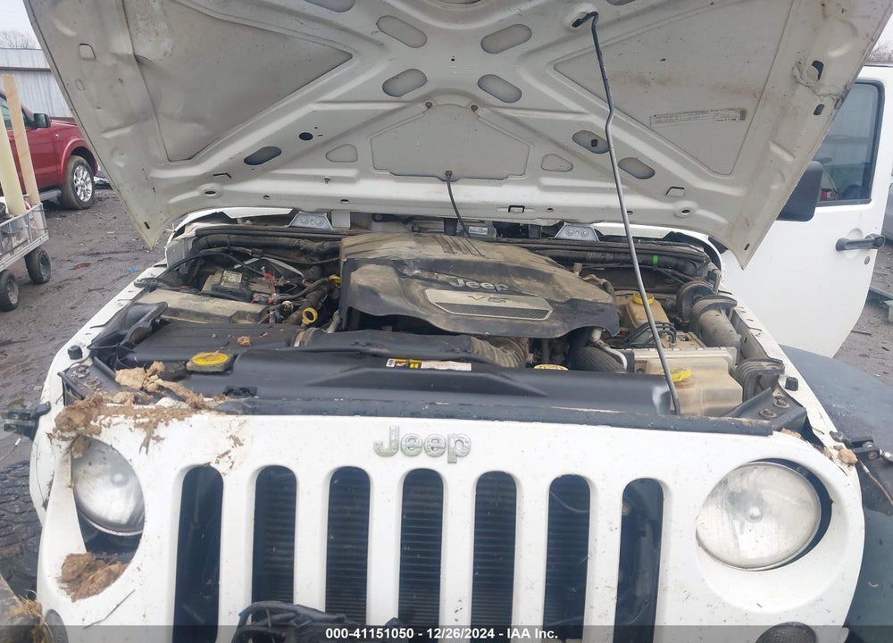 2015 JEEP WRANGLER UNLIMITED SPORT VIN: 1C4BJWDG2FL764505