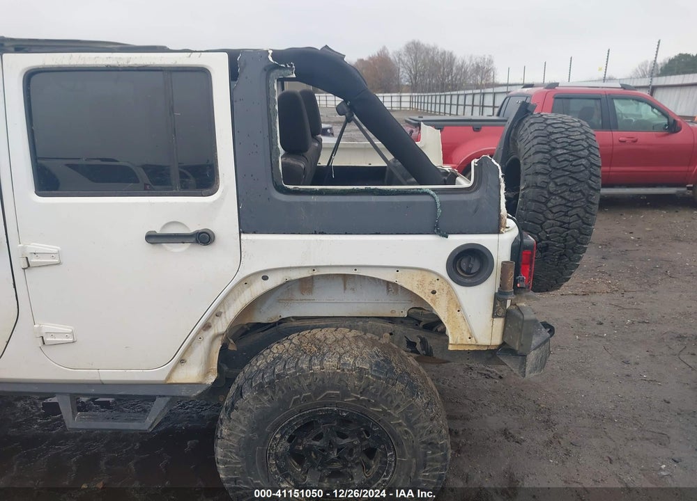 2015 JEEP WRANGLER UNLIMITED SPORT VIN: 1C4BJWDG2FL764505