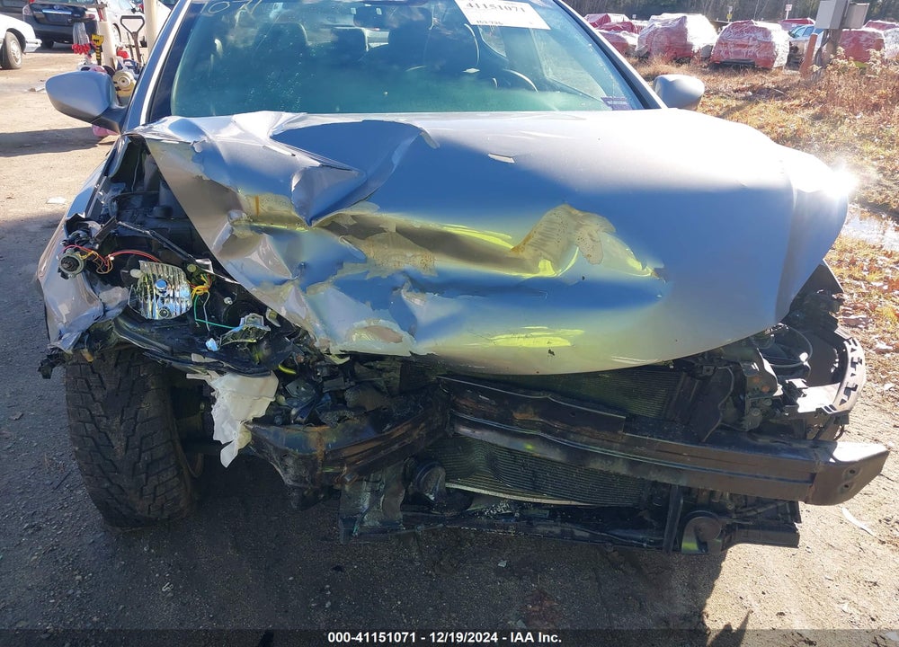 2013 HYUNDAI ELANTRA VIN: KMHDH4AE5DU932460