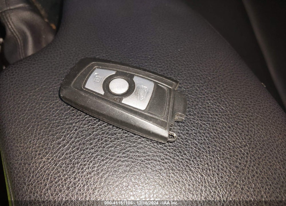2015 BMW 320I VIN: WBA3B1C5XFP831412