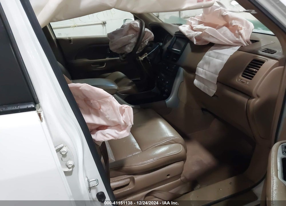 2007 HONDA PILOT EX-L VIN: 5FNYF18717B031357