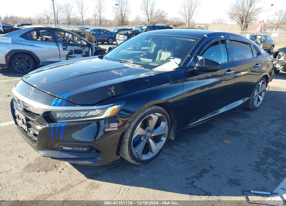 2018 HONDA ACCORD VIN: 1HGCV1F90JA000538