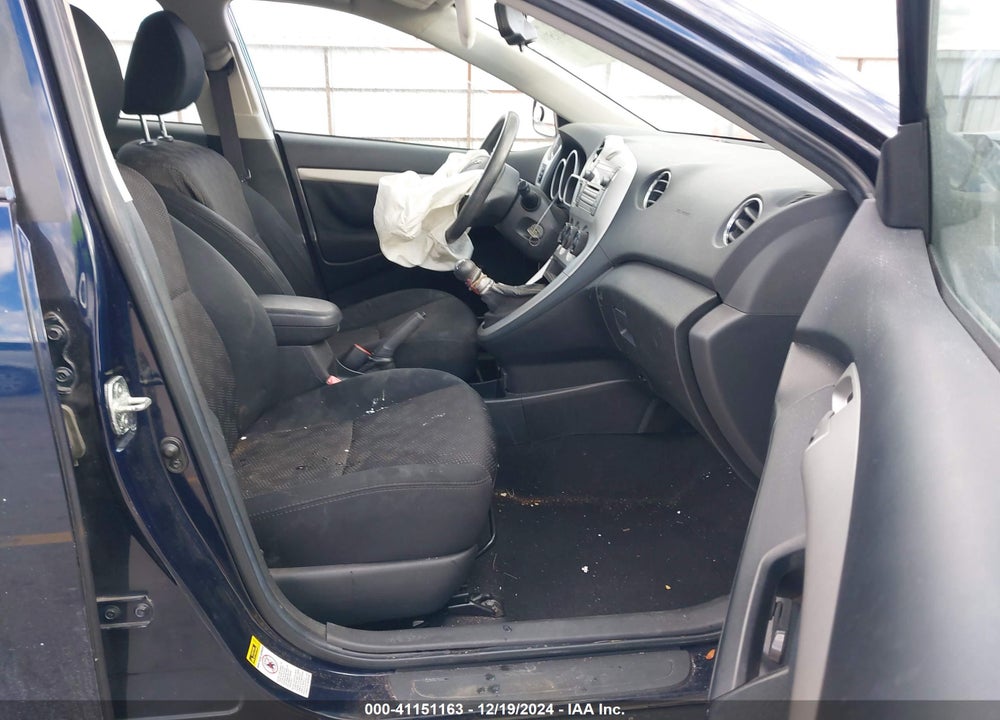 2010 PONTIAC VIBE VIN: 5Y2SL6E88AZ401102