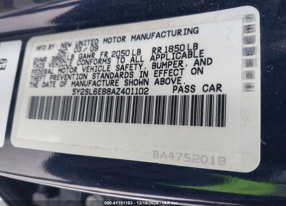 2010 PONTIAC VIBE VIN: 5Y2SL6E88AZ401102