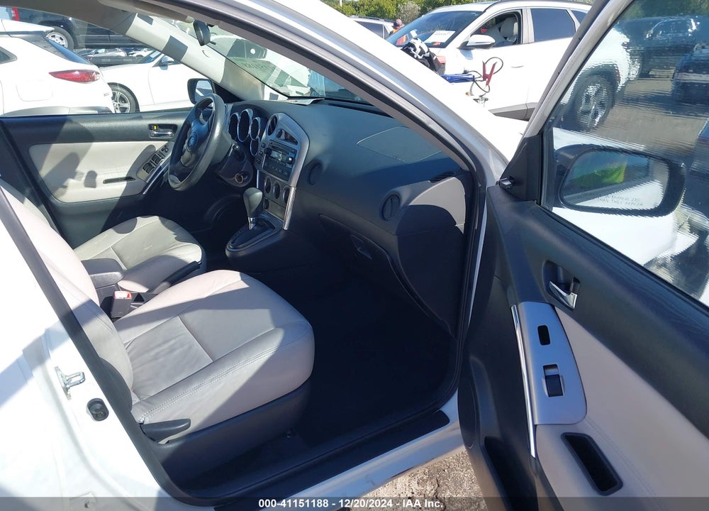 2005 TOYOTA MATRIX VIN: 2T1KR32E75C552391