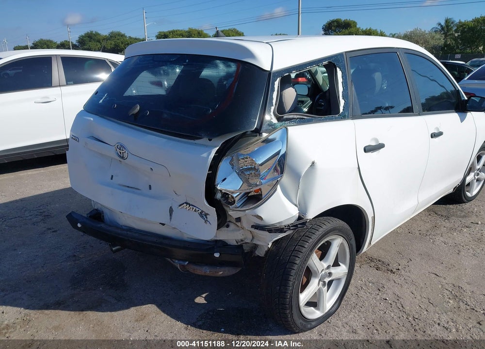 2005 TOYOTA MATRIX VIN: 2T1KR32E75C552391