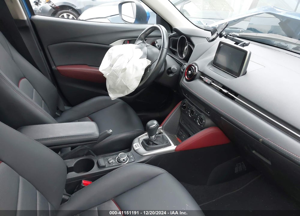 2016 MAZDA CX-3 TOURING VIN: JM1DKBC70G0123582
