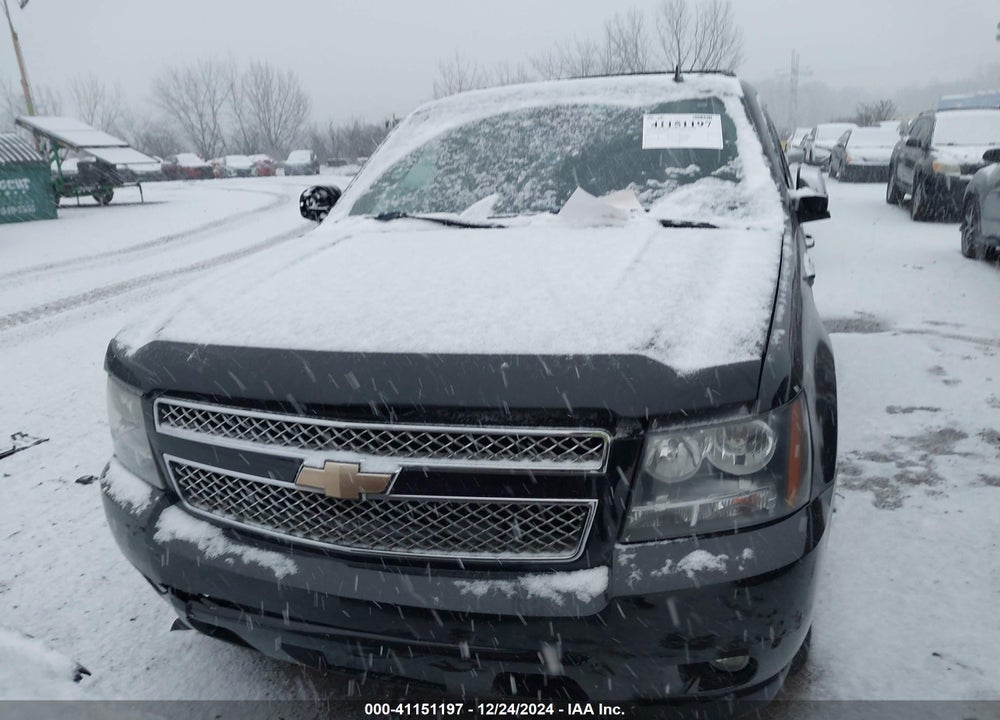 2013 CHEVROLET SUBURBAN VIN: 1GNSKJE71DR133731