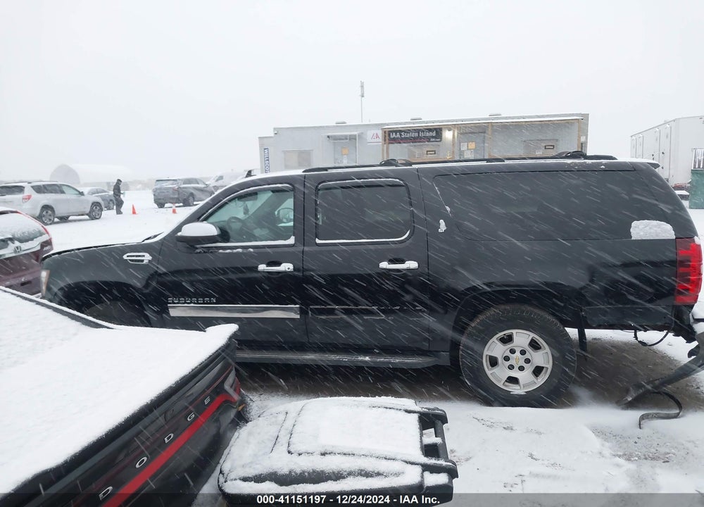 2013 CHEVROLET SUBURBAN VIN: 1GNSKJE71DR133731