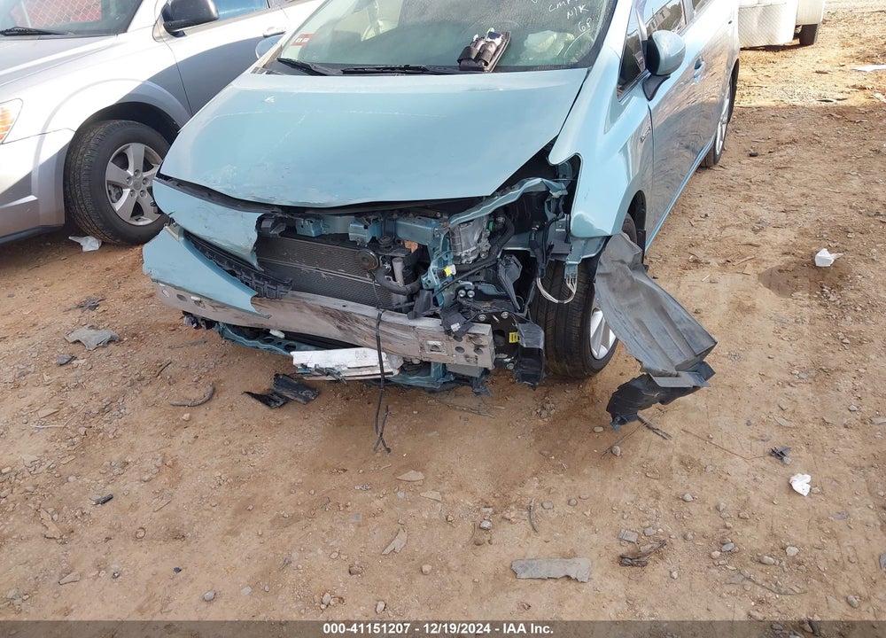 2017 TOYOTA PRIUS V VIN: JTDZN3EU2HJ065928