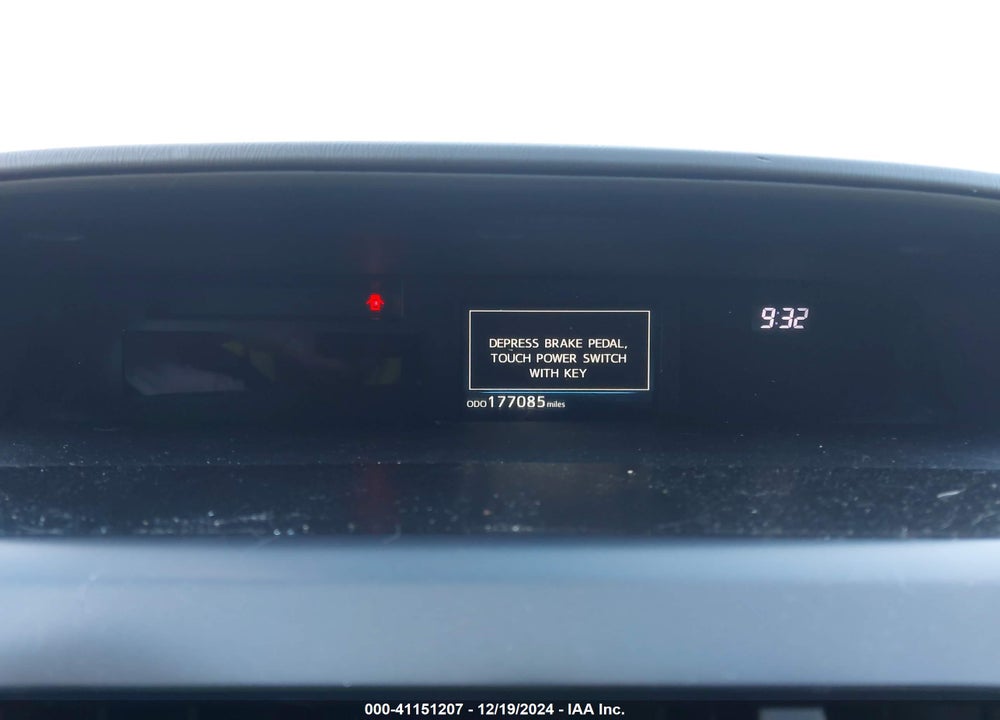 2017 TOYOTA PRIUS V VIN: JTDZN3EU2HJ065928
