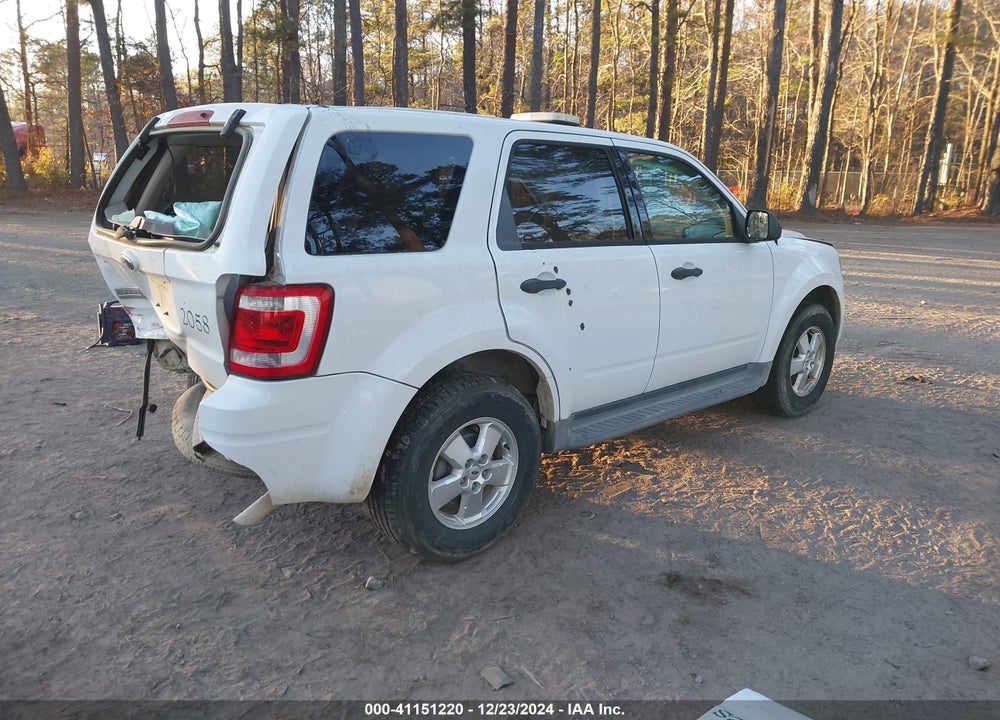 2012 FORD ESCAPE XLS VIN: 1FMCU9C76CKA77460