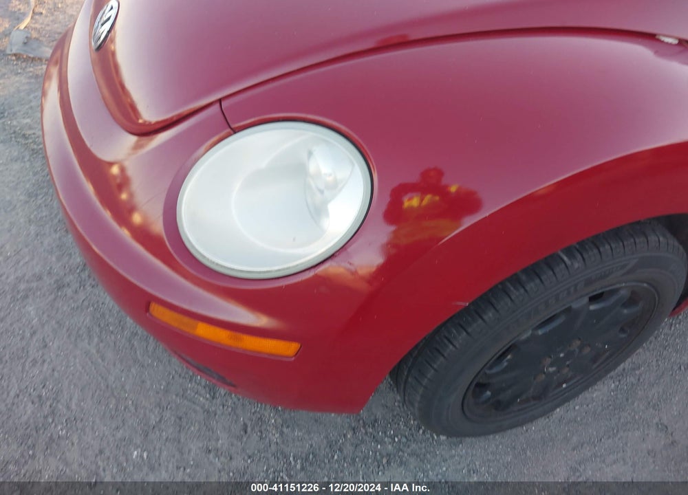 2008 VOLKSWAGEN NEW BEETLE S VIN: 3VWPW31C08M522897