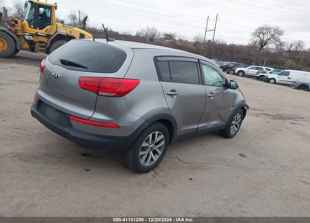 2016 KIA SPORTAGE LX VIN: KNDPBCAC9G7854456