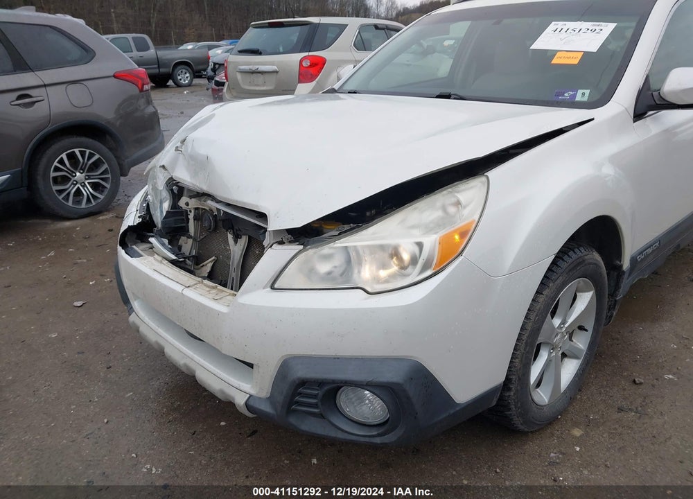 2014 SUBARU OUTBACK 3.6R LIMITED VIN: 4S4BRDLCXE2206560