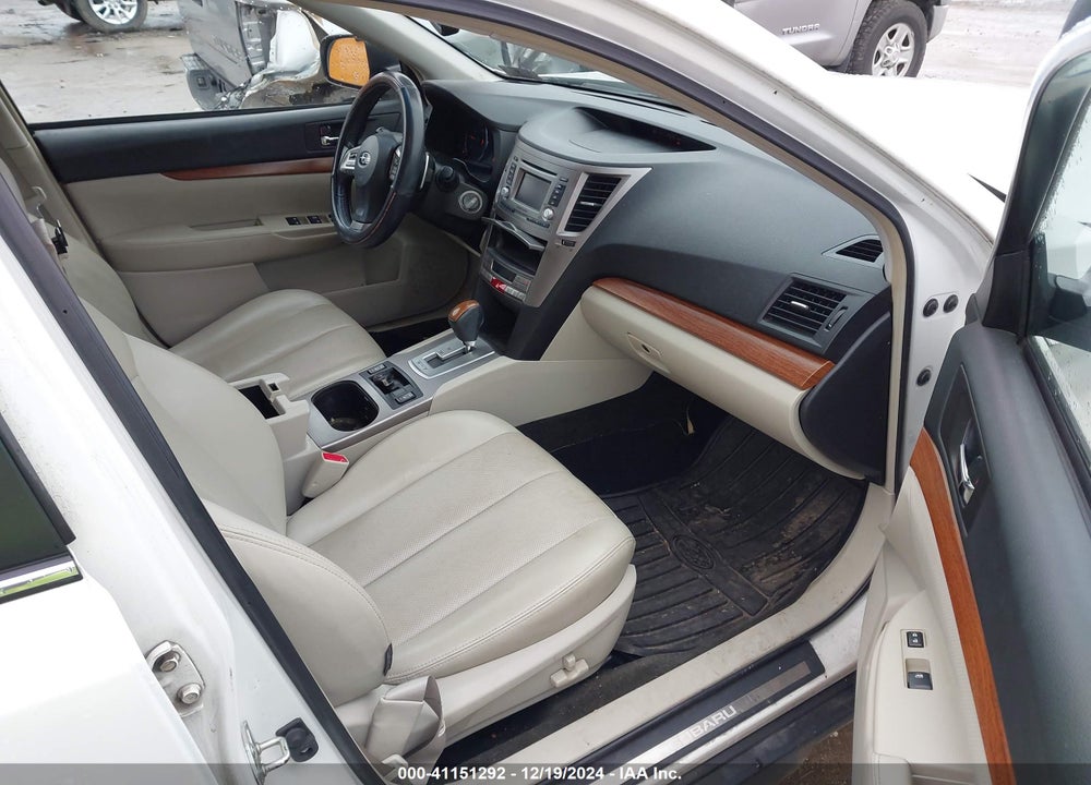 2014 SUBARU OUTBACK 3.6R LIMITED VIN: 4S4BRDLCXE2206560