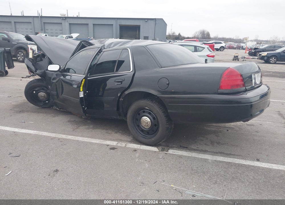 2011 FORD CROWN VICTORIA POLICE INTERCEPTOR VIN: 2FABP7BV4BX111179