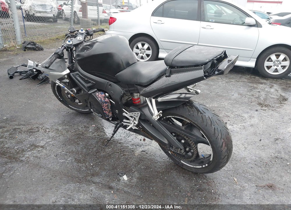 2003 YAMAHA YZFR6 L VIN: JYARJ06E33A004724