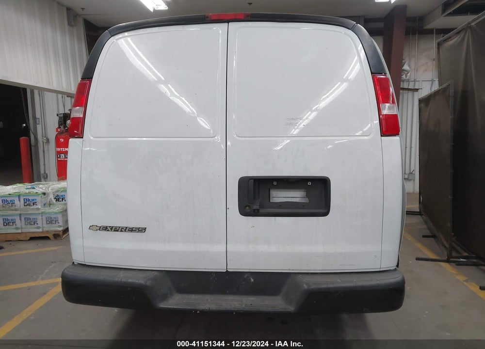 2021 CHEVROLET EXPRESS CARGO RWD 2500 REGULAR WHEELBASE WT VIN: 1GCWGAFP5M1184416