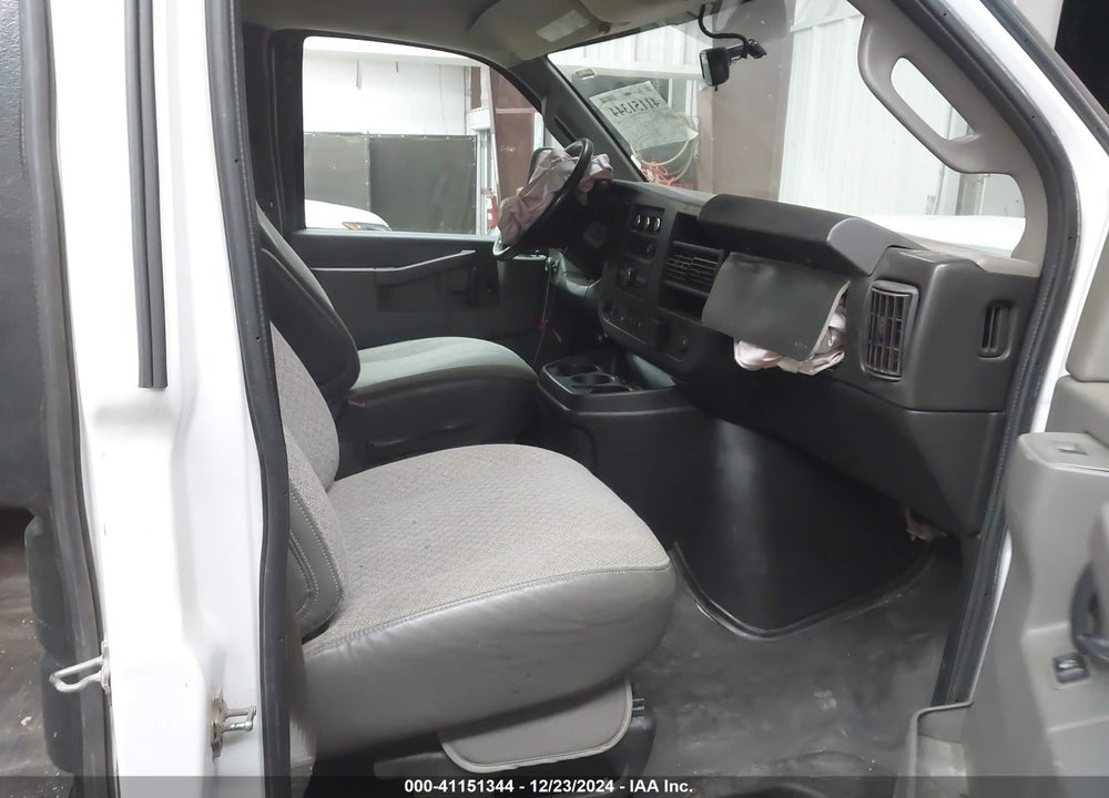 2021 CHEVROLET EXPRESS CARGO RWD 2500 REGULAR WHEELBASE WT VIN: 1GCWGAFP5M1184416