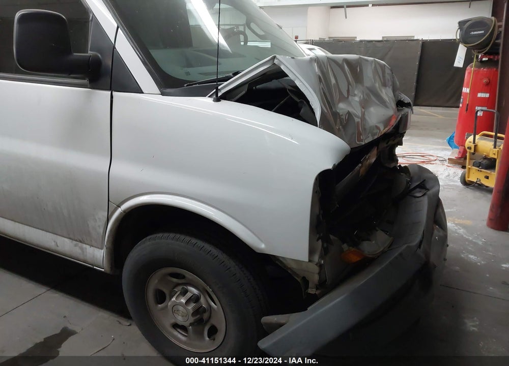 2021 CHEVROLET EXPRESS CARGO RWD 2500 REGULAR WHEELBASE WT VIN: 1GCWGAFP5M1184416