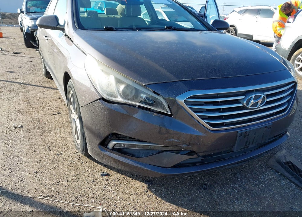 2015 HYUNDAI SONATA SE VIN: 5NPE24AF8FH030840