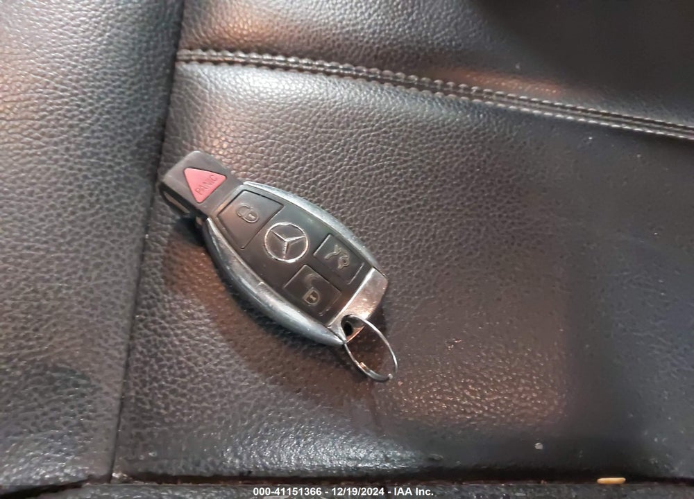2012 MERCEDES-BENZ GL 450 4MATIC VIN: 4JGBF7BE7CA776550