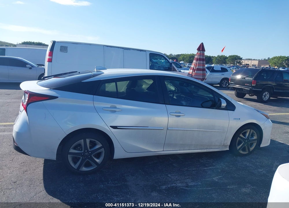 2022 TOYOTA PRIUS VIN: JTDKAMFU2N3156036