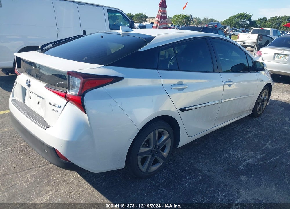 2022 TOYOTA PRIUS VIN: JTDKAMFU2N3156036