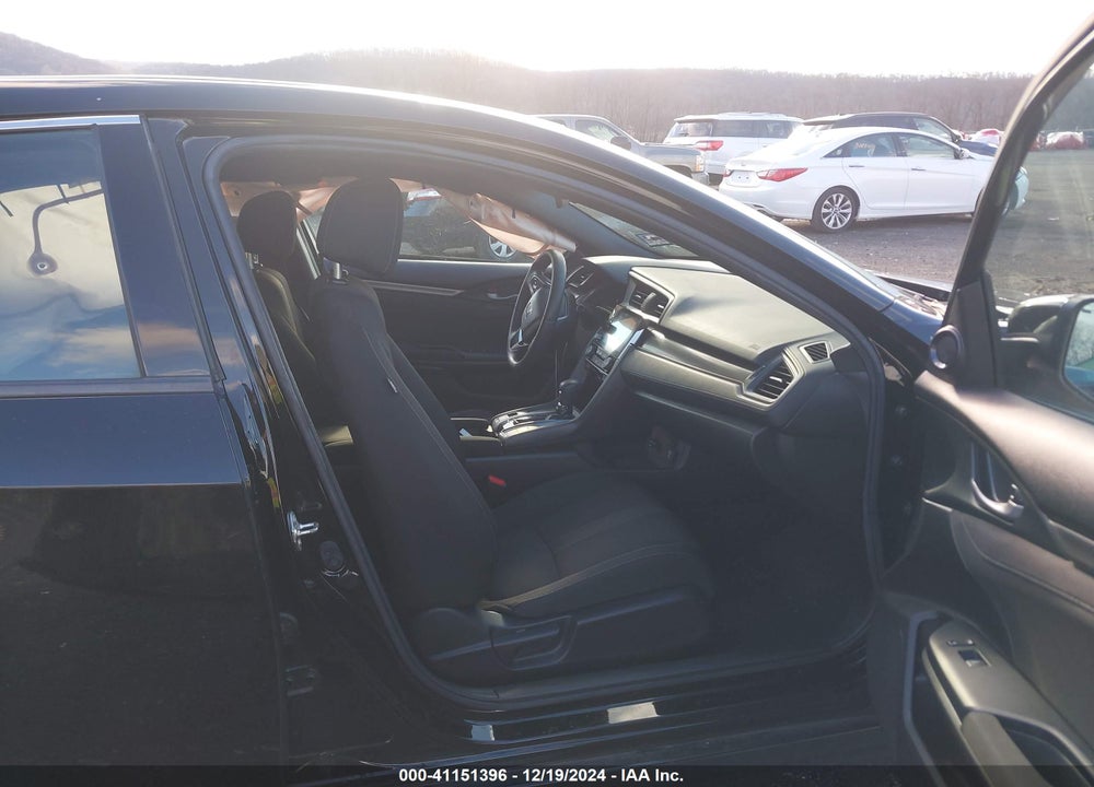 2019 HONDA CIVIC VIN: SHHFK7H64KU406890