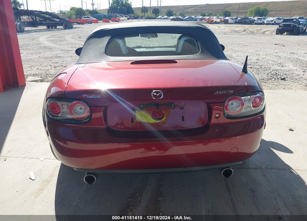 2006 MAZDA MX-5 MIATA VIN: JM1NC25F360122589