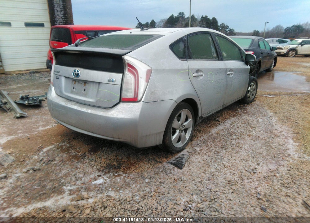 2013 TOYOTA PRIUS VIN: JTDKN3DU6D5588097