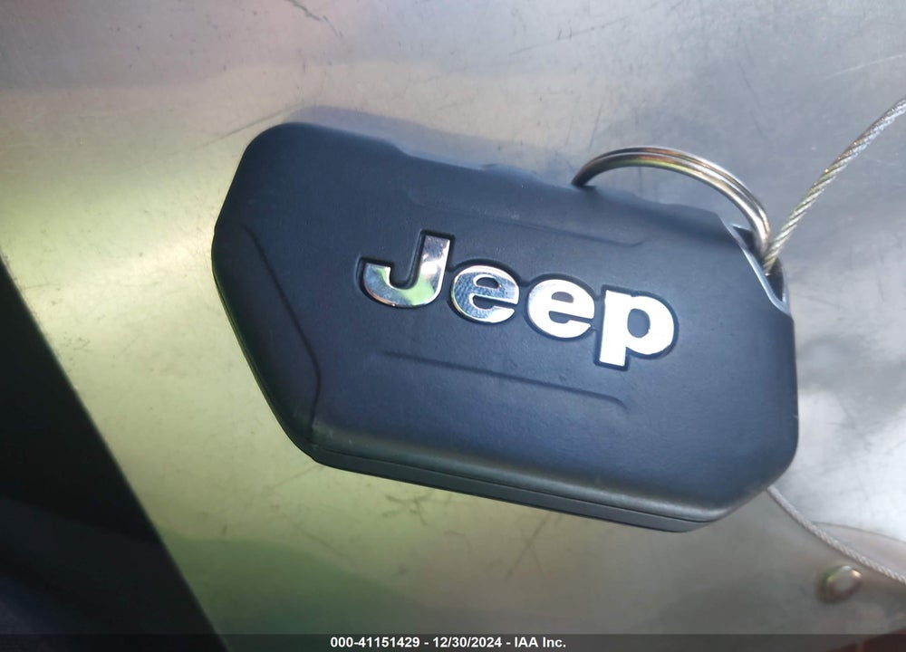 2019 JEEP WRANGLER UNLIMITED SPORT 4X4 VIN: 1C4HJXDG2KW613382